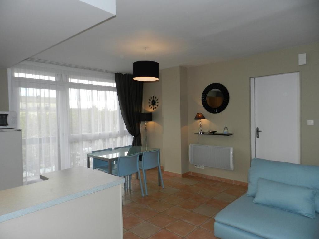 Appartement Le Saint Michel - Les Balcons De La Cite Carcassonne Bagian luar foto