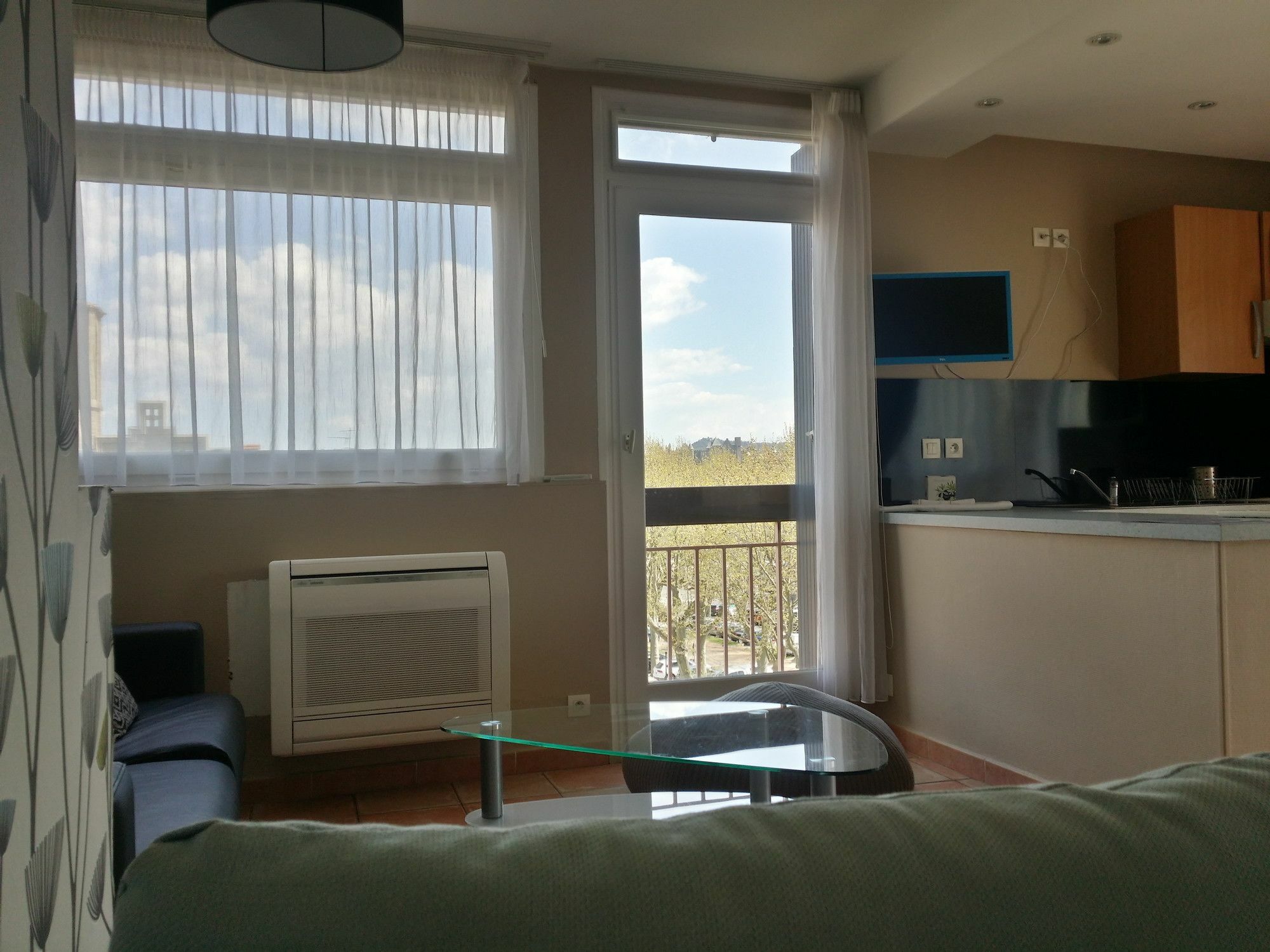 Appartement Le Saint Michel - Les Balcons De La Cite Carcassonne Bagian luar foto